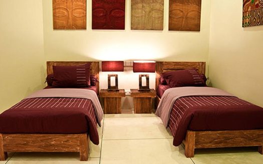 VV9249 | Villa 6 chambres à vendre | Seminyak – Oberoi