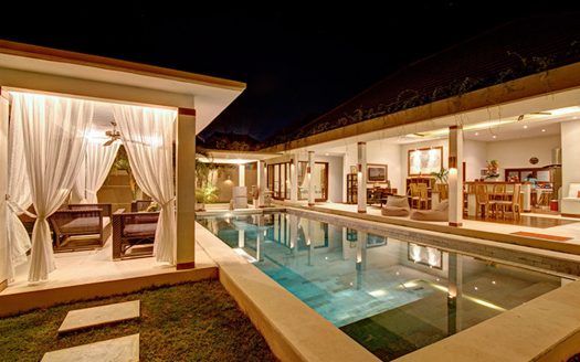 VV9321 | Villa 3 chambres à vendre | Seminyak – Center