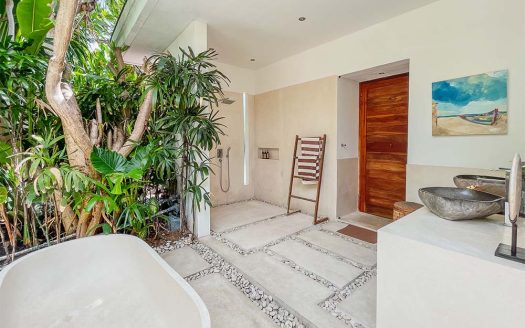 Villa Kallayaan | Villa 3 chambres à louer | Seminyak – Bidadari