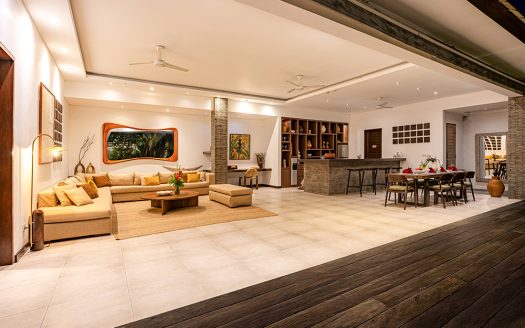 Villa Amba Laba | Villa 3 chambres à louer | Seminyak – Mertanadi