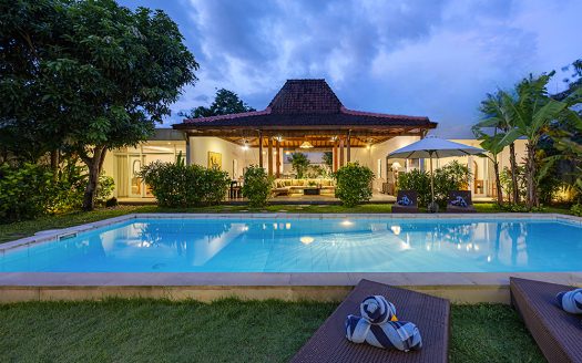 Villa Mitsouko | Villa 4 chambres à louer | Seminyak – Batubelig