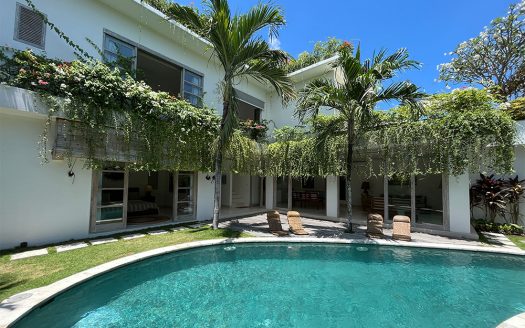 VV9597 | Villa 4 chambres à vendre | Kerobokan - Umalas - Villas à vendre par Bali Immobilier
