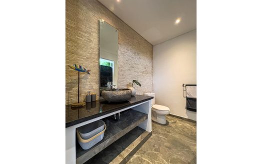 VV9675 | Villa 6 chambres à vendre | Canggu – Padonan