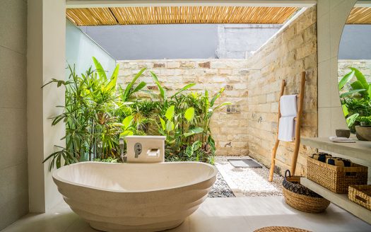 VV9676 | Villa 5 chambres à vendre | Kerobokan – Semer