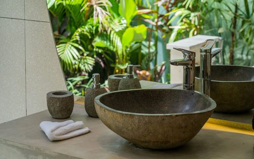 VV9676 | Villa 5 chambres à vendre | Kerobokan – Semer