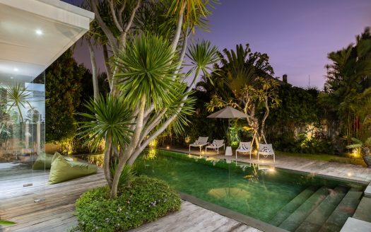 VV9678 | Villa 3 chambres à vendre | Seminyak – Bidadari
