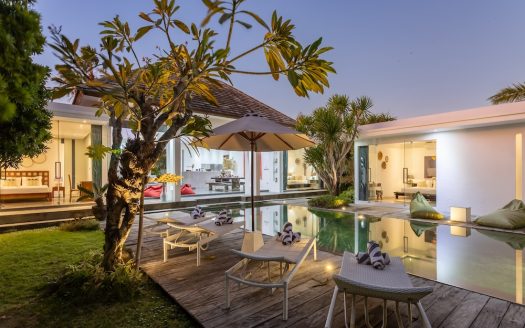 VV9678 | Villa 3 chambres à vendre | Seminyak – Bidadari