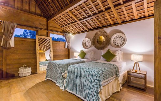 VV9679 | Villa 5 chambres à vendre | Seminyak – Oberoi