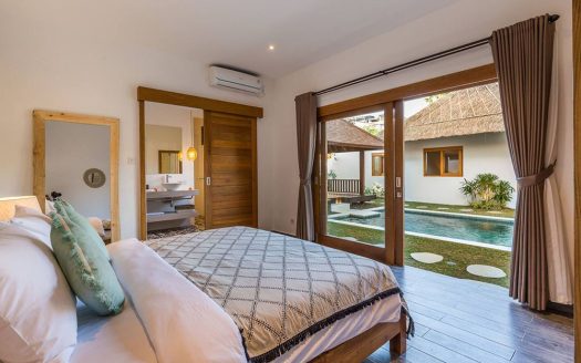 VV9679 | Villa 5 chambres à vendre | Seminyak – Oberoi