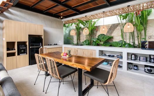 VV9682 | Villa 4 chambres à vendre | Kerobokan – Semer