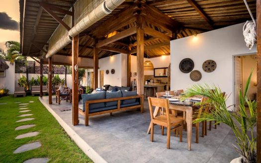 VV9684 | Villa 4 chambres à vendre | Seminyak – Oberoi