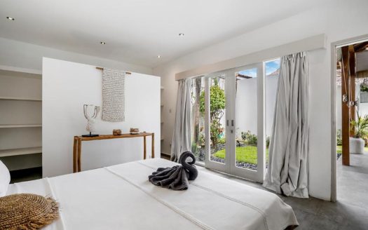 VV9684 | Villa 4 chambres à vendre | Seminyak – Oberoi