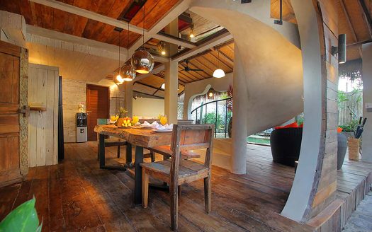 Complexe Batubolong | Villa 6 chambres à louer | Canggu – Batubolong