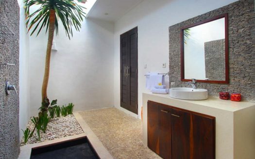 Complexe Calypso & Mitsouko | Villa 6 chambres à louer | Seminyak – Batubelig