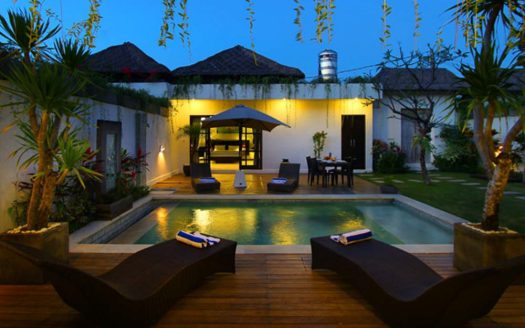 Complexe Calypso & Mitsouko | Villa 6 chambres à louer | Seminyak – Batubelig
