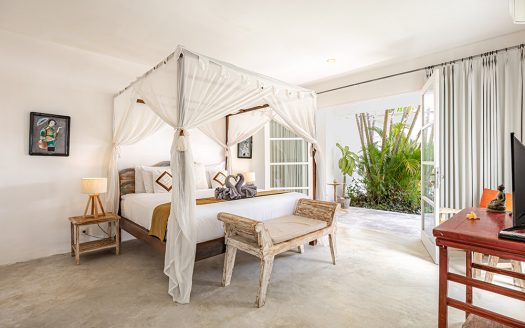 Villa Mutiara Putih | Villa 4 chambres à louer | Seminyak – Center