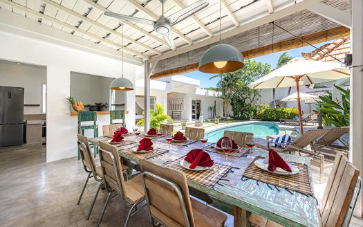 Villa Mutiara Putih | Villa 4 chambres à louer | Seminyak – Center