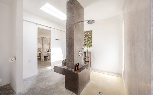 Villa Mutiara Putih | Villa 4 chambres à louer | Seminyak – Center