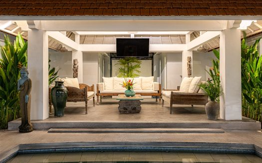 Villa Mutiara Putih | Villa 4 chambres à louer | Seminyak – Center