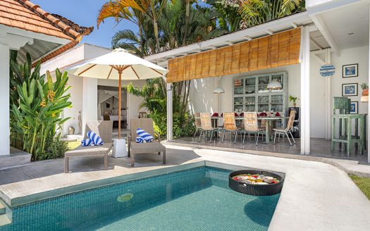 Villa Mutiara Putih | Villa 4 chambres à louer | Seminyak – Center