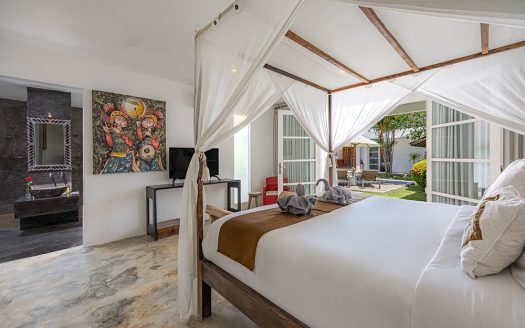 Villa Mutiara Putih | Villa 4 chambres à louer | Seminyak – Center