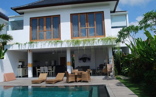 VV9355 | Villa 3 chambres à vendre | Seminyak - Mertanadi - Villas à vendre par Bali Immobilier