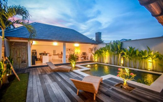 VV9667 | Villa 2 chambres à vendre | Seminyak – Beraban