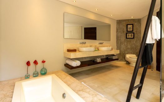 VV9671 | Villa 3 chambres à vendre | Seminyak – Beraban