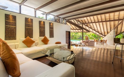 VV9671 | Villa 3 chambres à vendre | Seminyak – Beraban