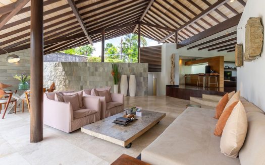 VV9671 | Villa 3 chambres à vendre | Seminyak – Beraban