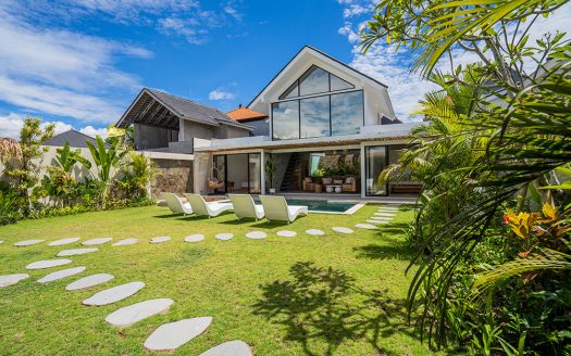 VV9676 | Villa 5 chambres à vendre | Kerobokan – Semer