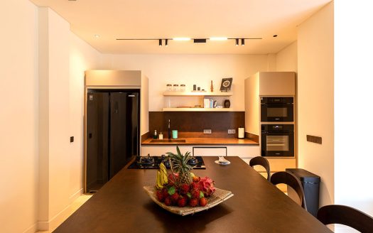 VV9680 | Villa 6 chambres à vendre | Kediri – Nyanyi