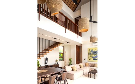 VV9680 | Villa 6 chambres à vendre | Kediri – Nyanyi