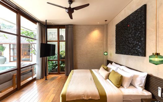 VV9680 | Villa 6 chambres à vendre | Kediri – Nyanyi