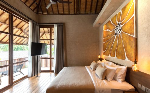 VV9680 | Villa 6 chambres à vendre | Kediri – Nyanyi