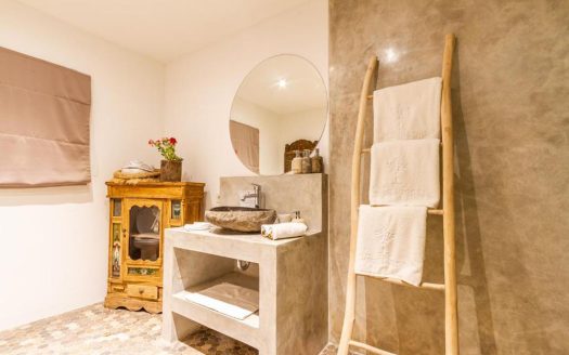 VV9686 | Villa 5 chambres à vendre | Seminyak – Oberoi