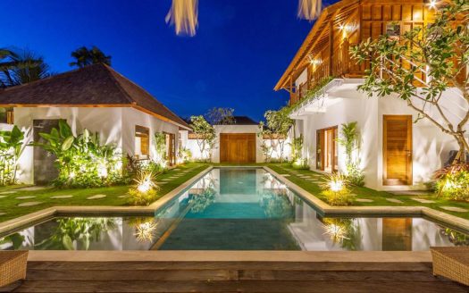 VV9686 | Villa 5 chambres à vendre | Seminyak – Oberoi