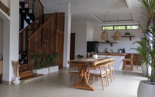 VV9687 | Villa 3 chambres à vendre | Kediri – Nyanyi