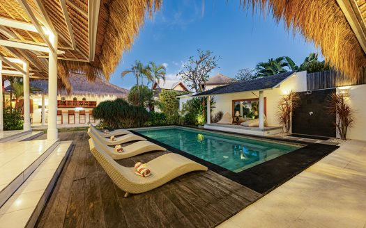 Complexe Blue Pearl & Noa | Villa 7 chambres à louer | Seminyak – Bidadari