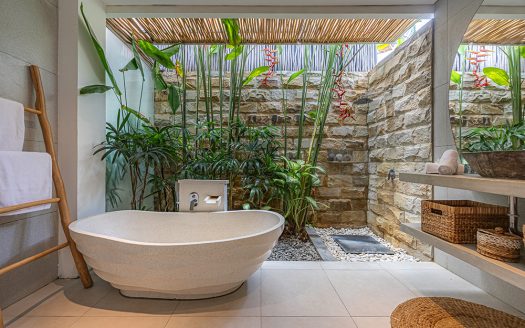 Complexe Kayu Ceruring | Villa 6 chambres à louer | Kerobokan – Umalas