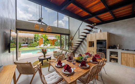 Complexe Kayu Ceruring | Villa 6 chambres à louer | Kerobokan – Umalas