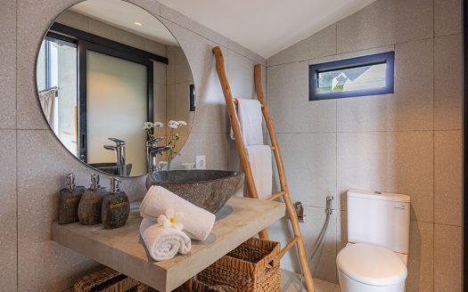 Complexe Kayu Ceruring | Villa 6 chambres à louer | Kerobokan – Umalas