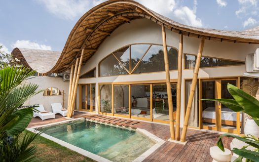Complexe Kayu Ceruring | Villa 6 chambres à louer | Kerobokan – Umalas