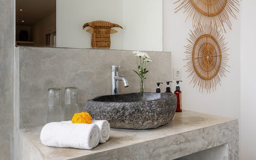 Complexe Oberoi 12 CH | Villa 12 chambres à louer | Seminyak – Oberoi