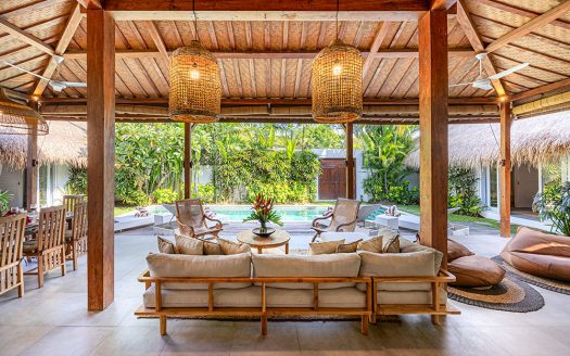 Complexe Oberoi 12 CH | Villa 12 chambres à louer | Seminyak – Oberoi
