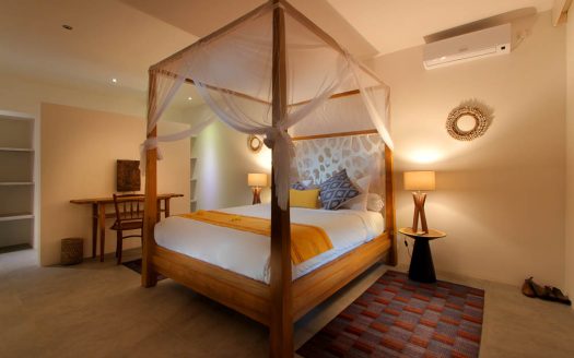 Complexe Oberoi 12 CH | Villa 12 chambres à louer | Seminyak – Oberoi