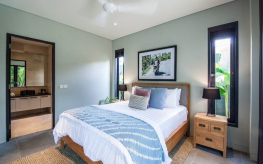VV9433 | Villa 4 chambres à vendre | Canggu – Echo Beach