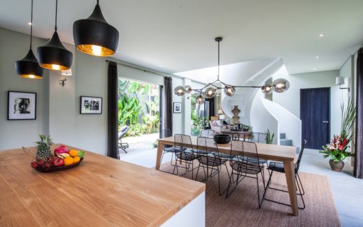 VV9433 | Villa 4 chambres à vendre | Canggu – Echo Beach