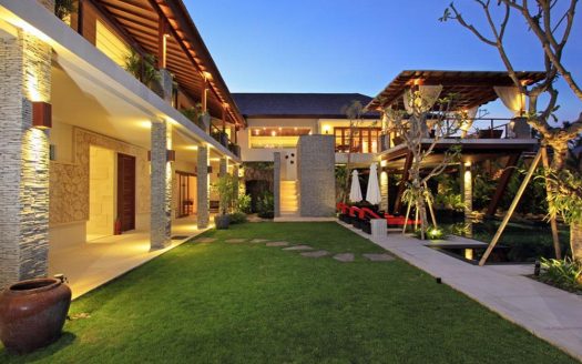 VV9435 | Villa 5 chambres à vendre | Canggu – Berawa