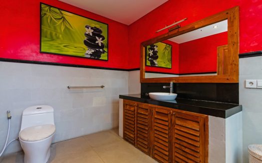 VV9491 | Villa 3 chambres à vendre | Kerobokan – Center